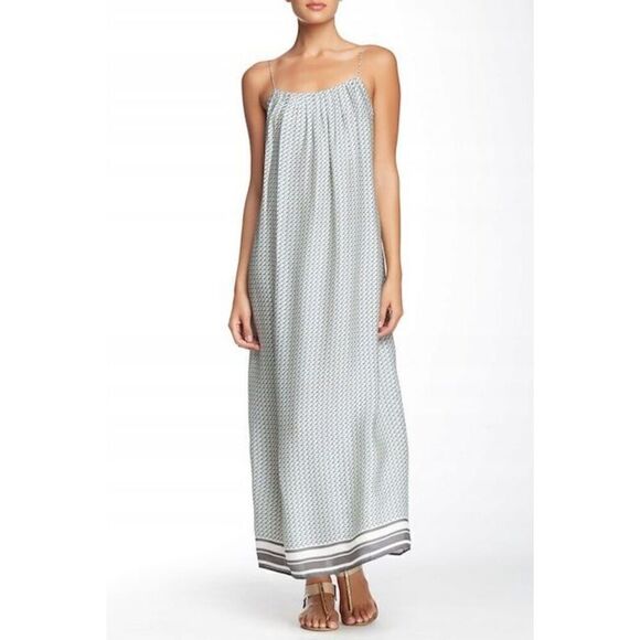 VINCE 100% Silk Printed Flowy Maxi Dress - Picture 3 of 12